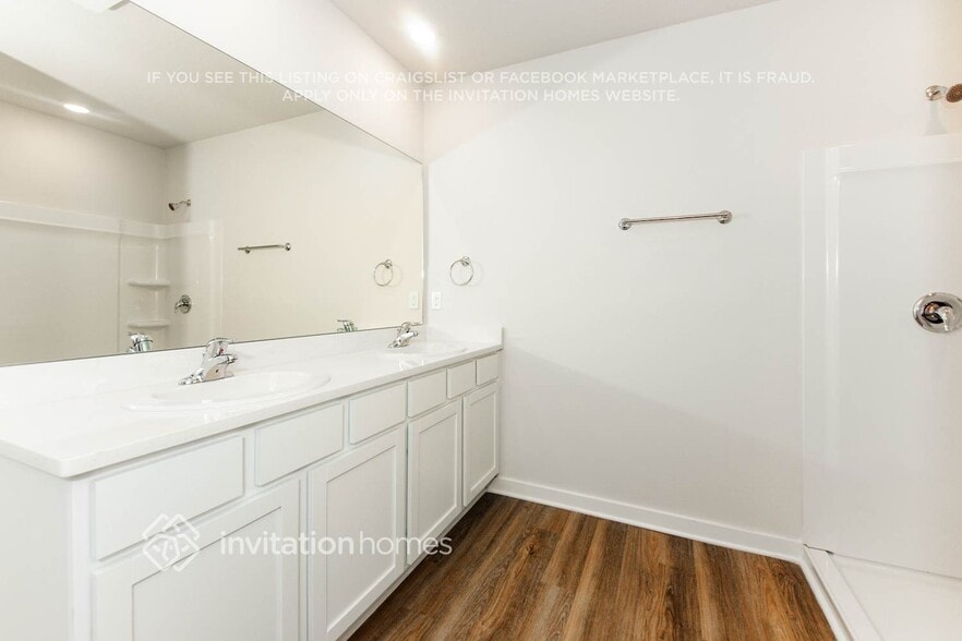 Building Photo - 18224 Wheathouse Pl