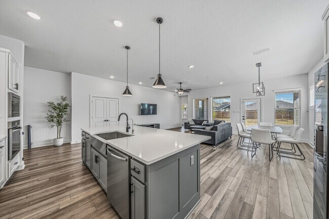 Building Photo - 7415 Denali Dr