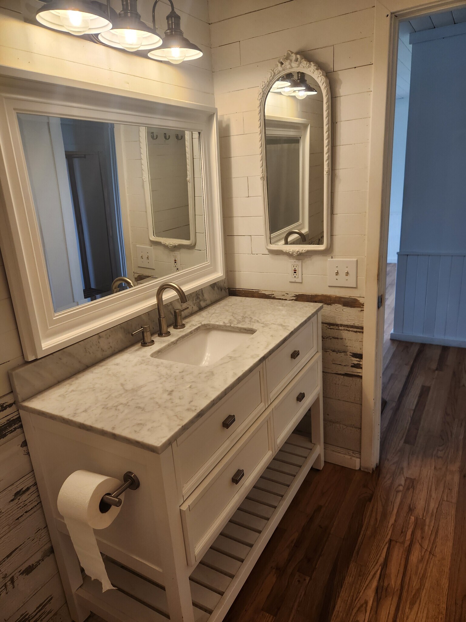 Bathroom - 2190 Piiholo Rd