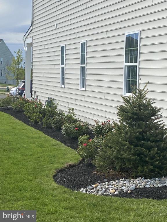 Building Photo - 712 Wallasey Dr