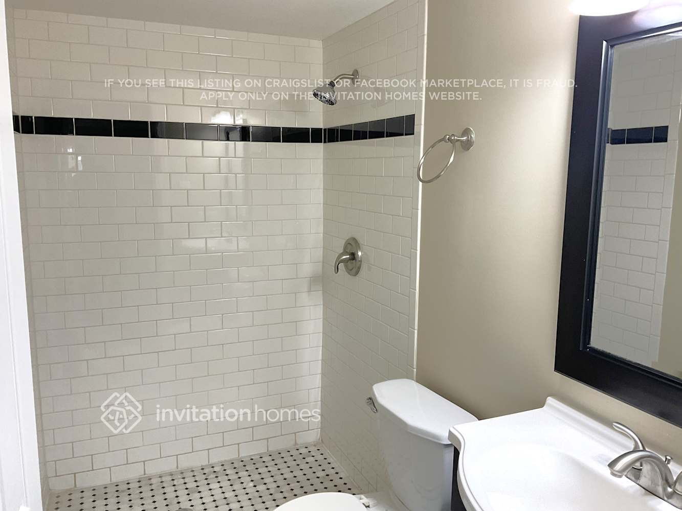 Building Photo - 6830 176th St