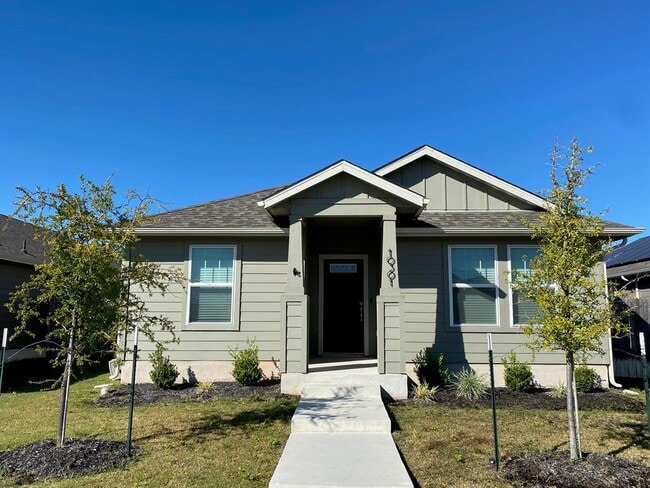 Building Photo - 10301 Mager Ln