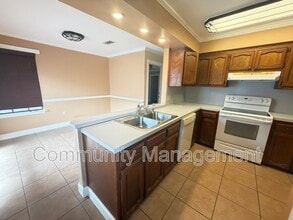 Building Photo - 5140 W Hunters Chapel Ct