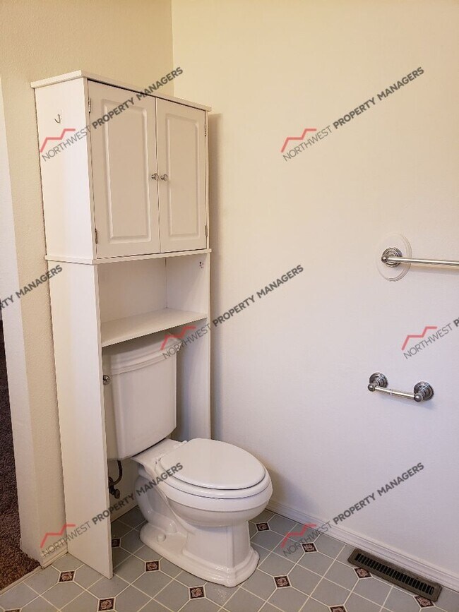 Building Photo - STATUS: AVAILABLE | R122 | $1895