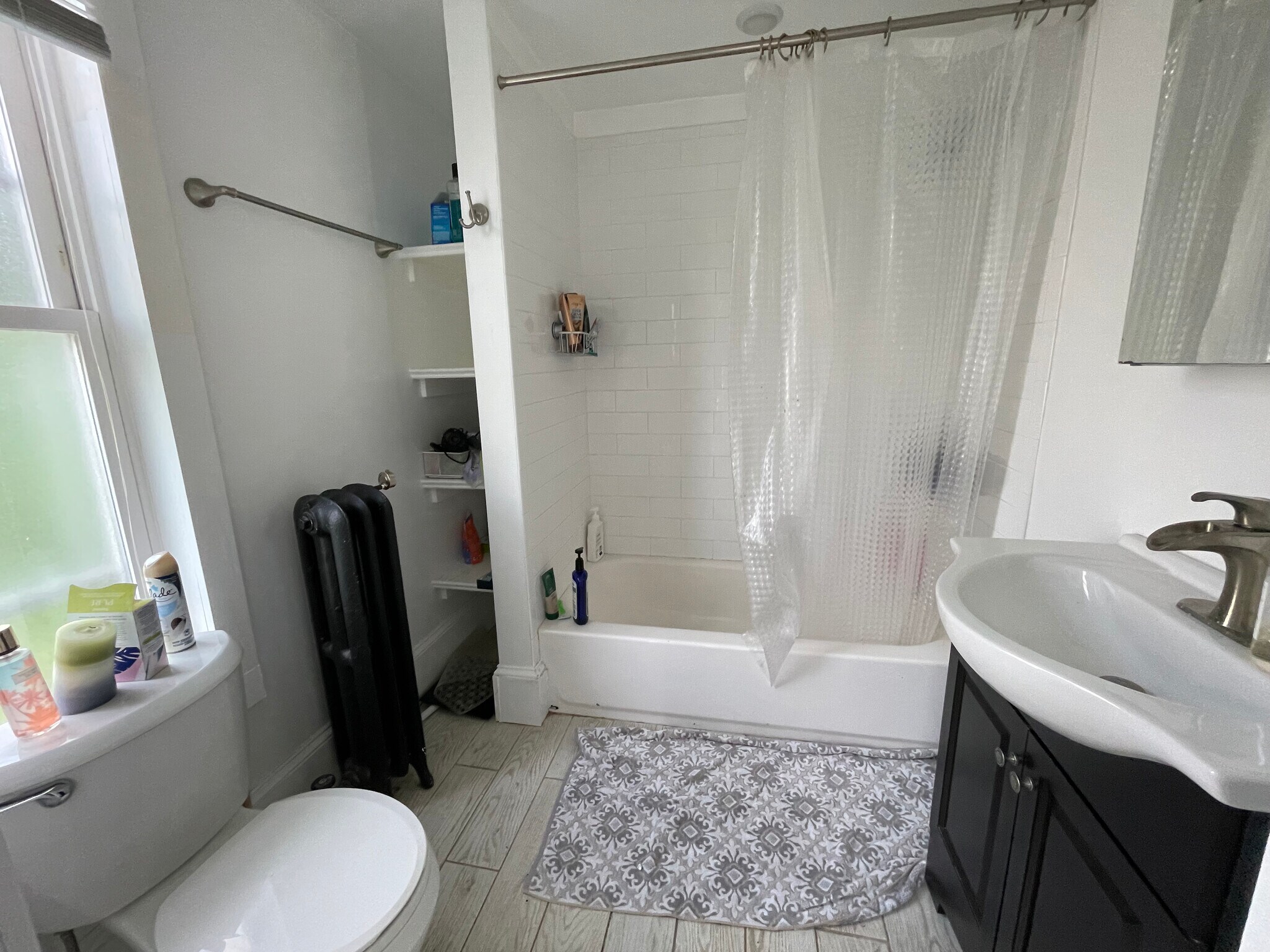 Building Photo - 42 Gorham St