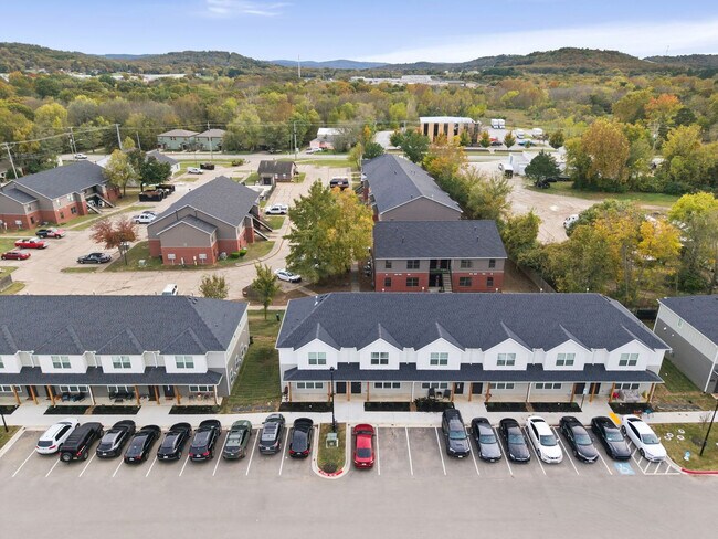 Building Photo - 1935 S Garland Ave