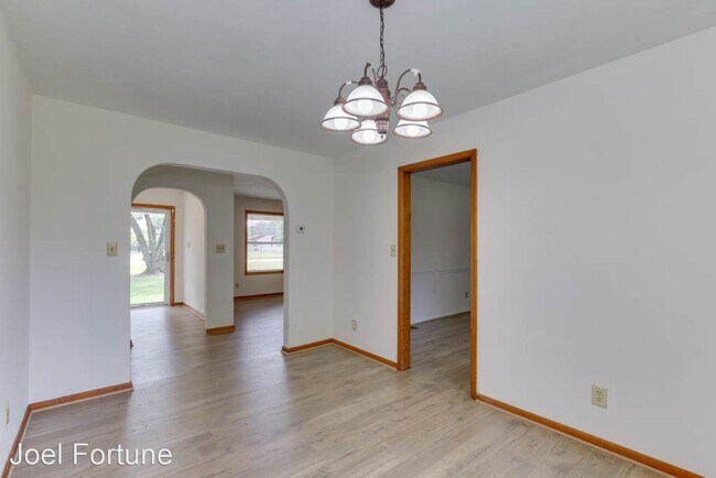 Building Photo - 3 br, 2 bath House - 1461 Todds Lane
