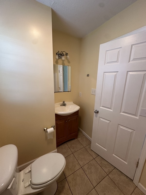 Building Photo - 6 Townview Dr