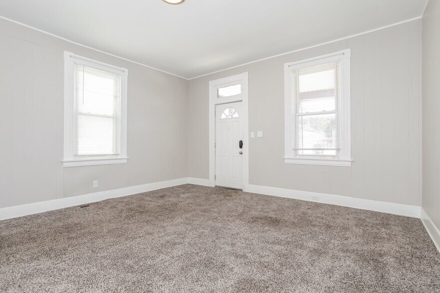 Building Photo - 509 Hodge St