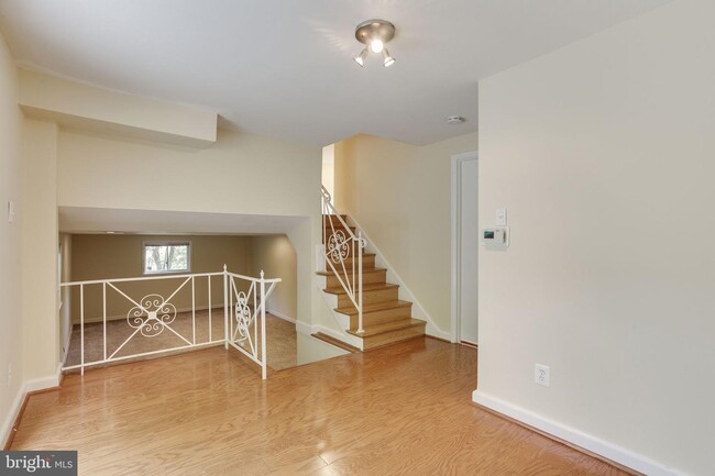 Building Photo - 6500 Wilson Ln