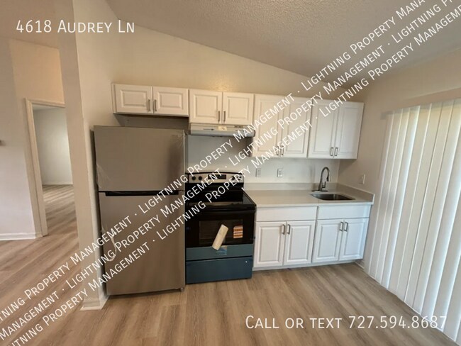Building Photo - 4618 Audrey Ln