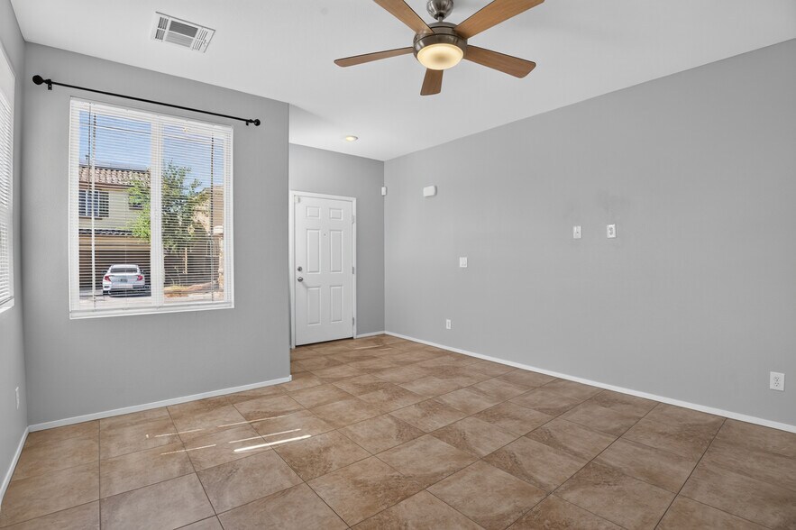 Building Photo - 10648 Bandera Mountain Ln