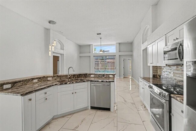Building Photo - 11504 Wellman Dr