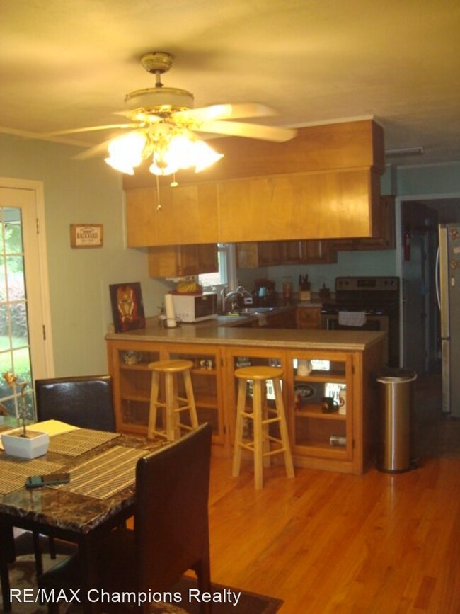 Building Photo - 3 br, 2 bath House - 5602 Morris Ave