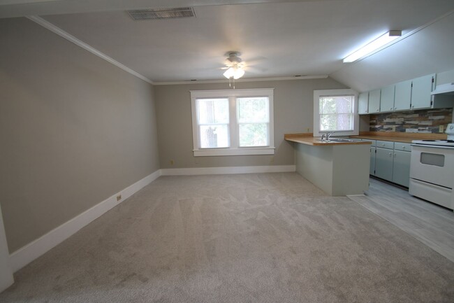 Building Photo - Exclusively Offered by Muse Realty LLC