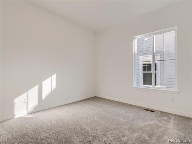 Building Photo - 15678 Valentia St