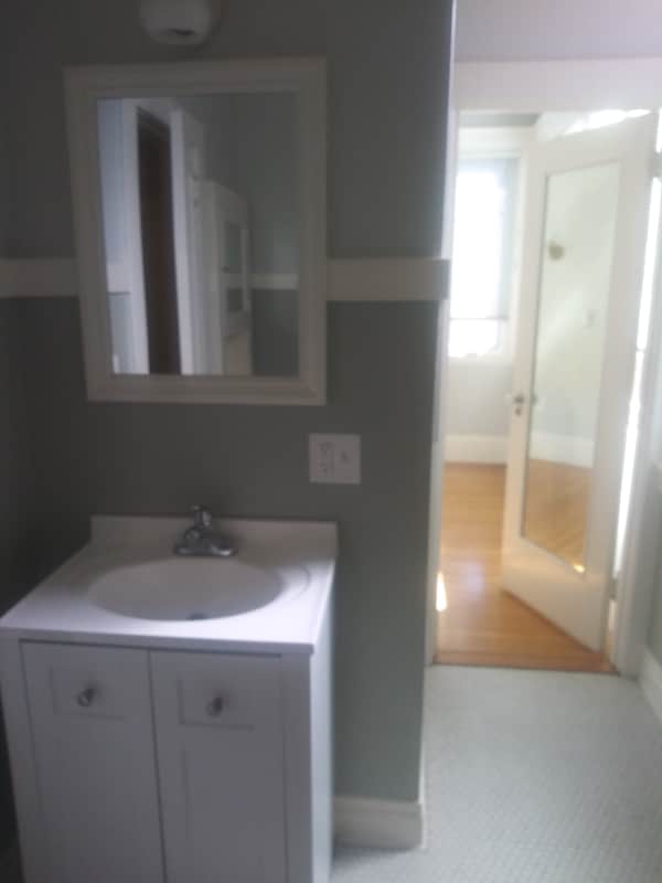 Building Photo - 428 Perkins St