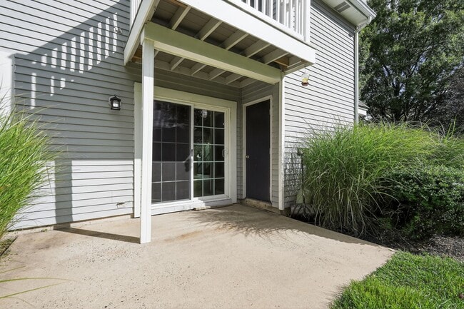 Building Photo - 803 Aberdeen Ln