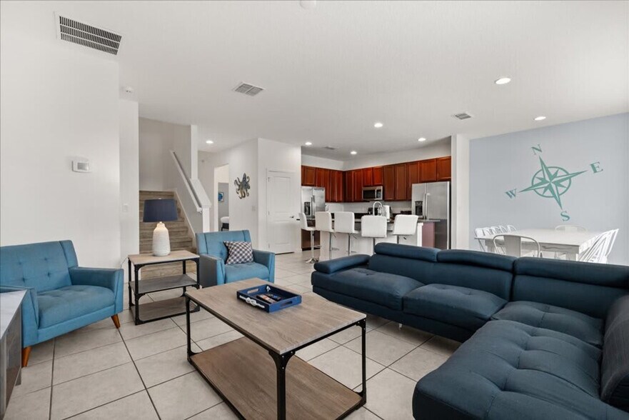 Building Photo - 4486 Monado Dr