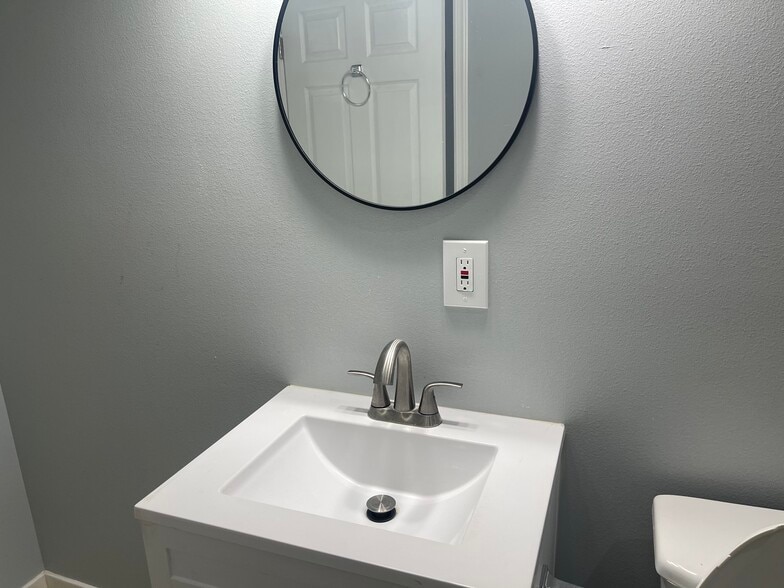 2ND BATHROOM - 2904 E 63rd St