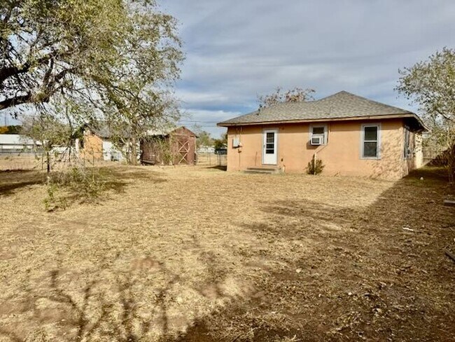 Building Photo - Charming 3 Bedroom Home For Rent in Slaton!