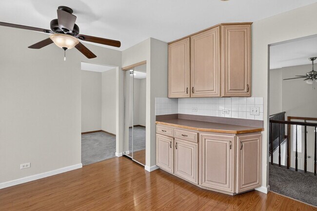 Building Photo - 436 Fordham Pl