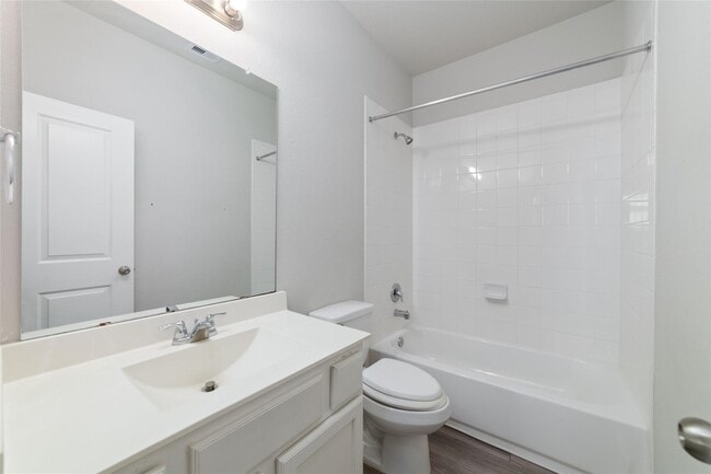 Building Photo - 29805 Woodsons Edge Way