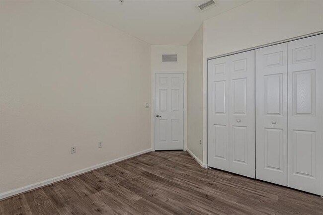 Building Photo - 11605 NW 89th St