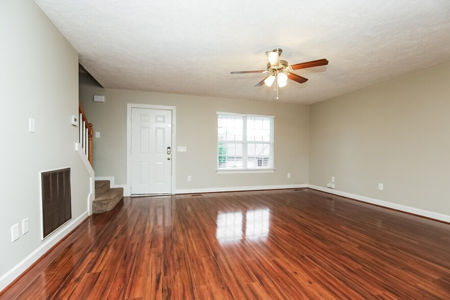 Building Photo - 1773 N Cove