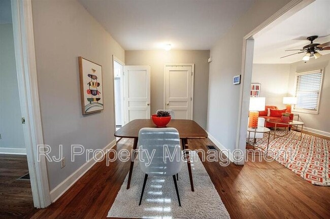 Building Photo - 41 S Fenwick Rd