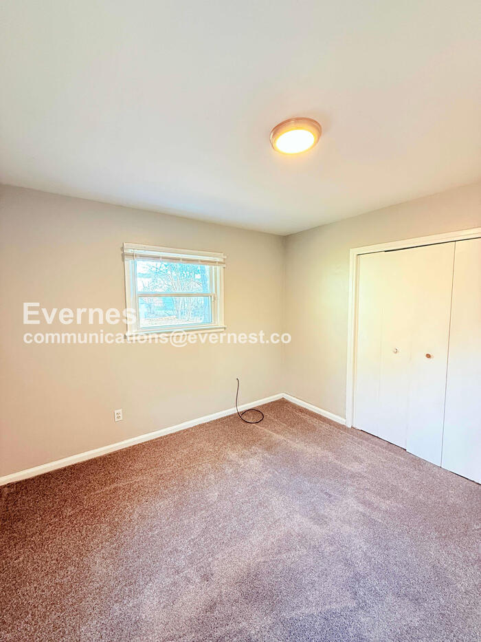 Building Photo - 19908 Heyden St