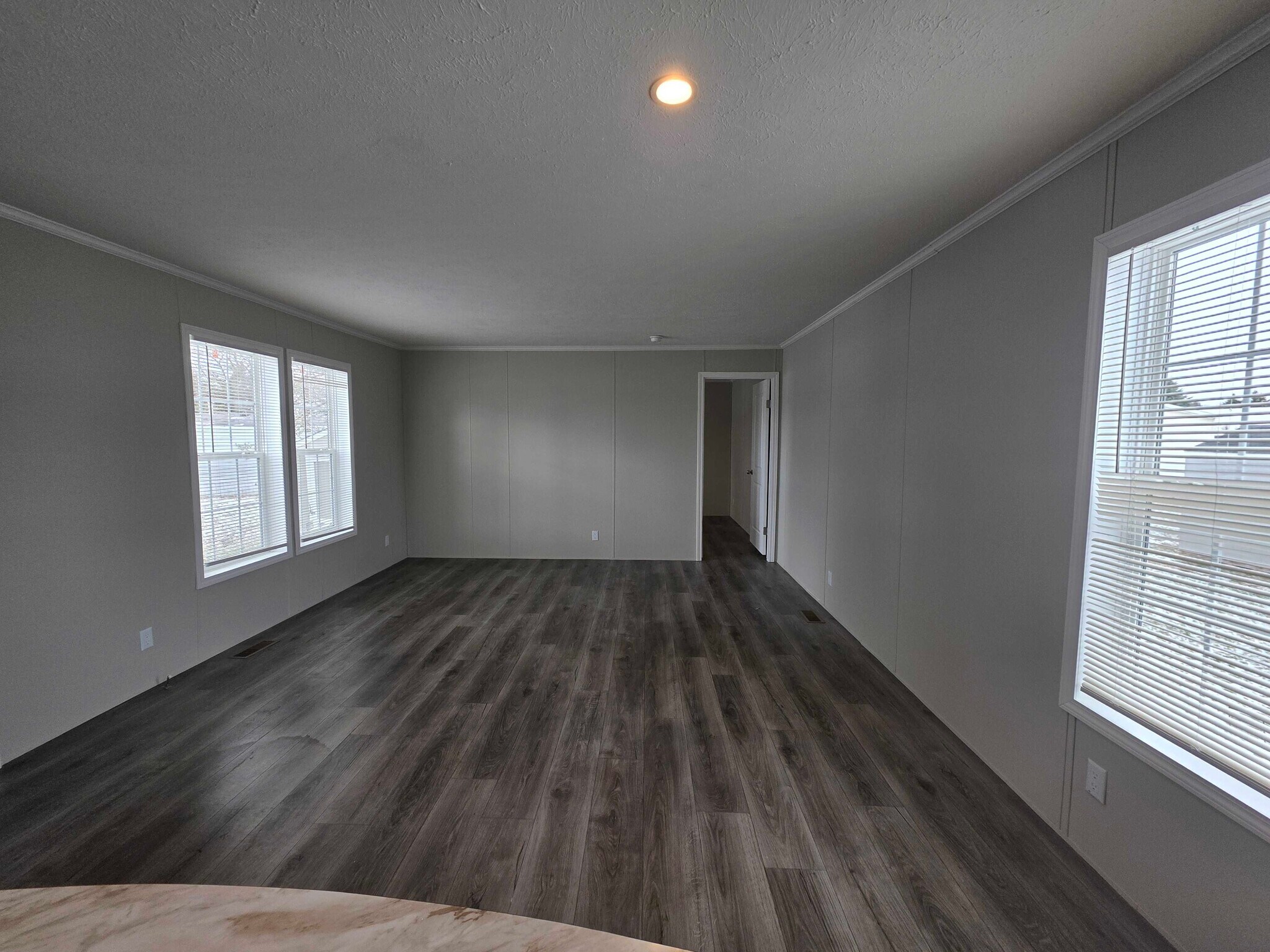 Building Photo - 4620 Hemlock Loop