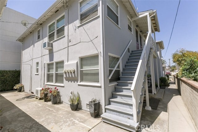 Building Photo - 22 N Electric Ave