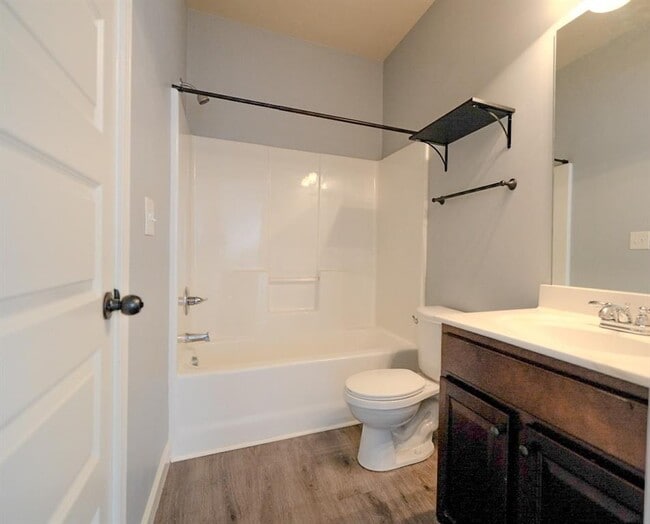 Building Photo - 921 Prather Ct SW