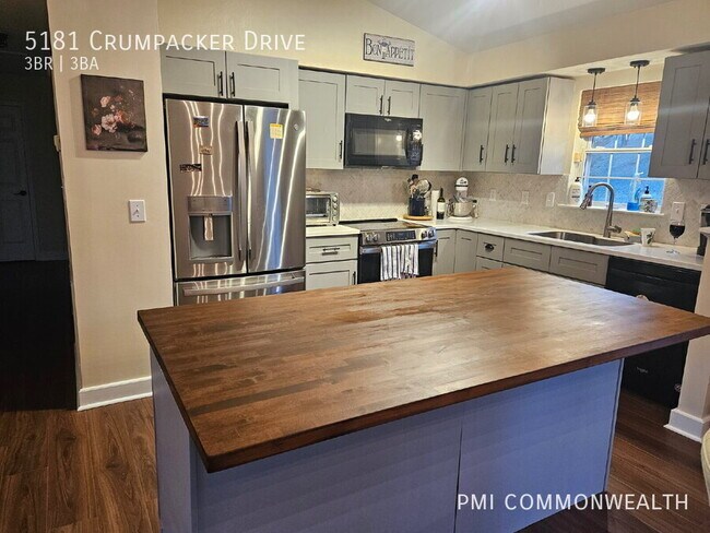 Building Photo - 5181 Crumpacker Dr