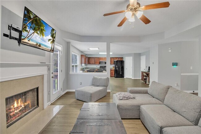 Building Photo - 4240 N Braves Cir