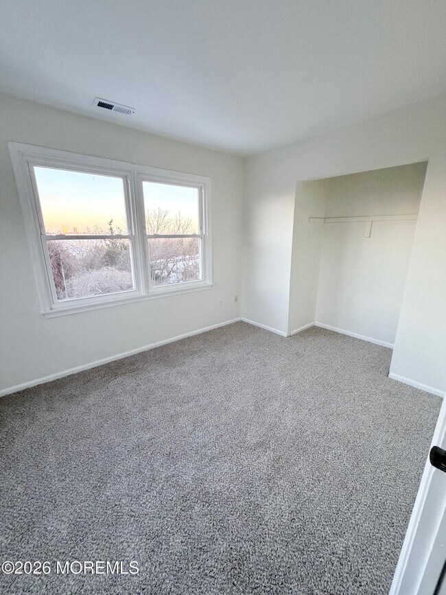 Building Photo - 1511 Railroad Ave