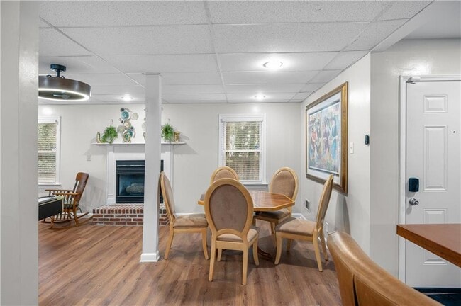 Building Photo - 460 Peyton Rd SW