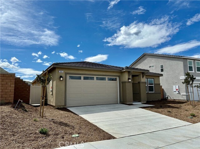Building Photo - 19585 Sunkissed Rdg Dr