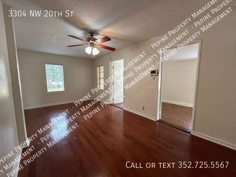 Building Photo - 3304 NW 20th St