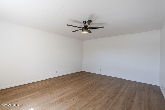 Building Photo - 834 N Constellation Way