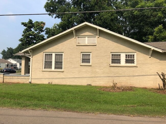 Building Photo - 1848 Princeton Ct SW