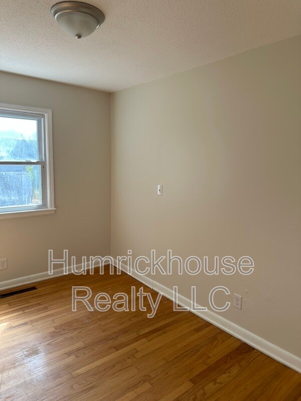 Building Photo - 1554 Rolling Meadow Ln