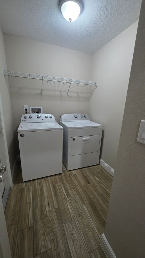 Building Photo - Now Available – Beautiful 3-Bedroom Home with Office, No HOA, and Designer Finishes