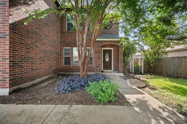Building Photo - 308 Sunny Brook Dr