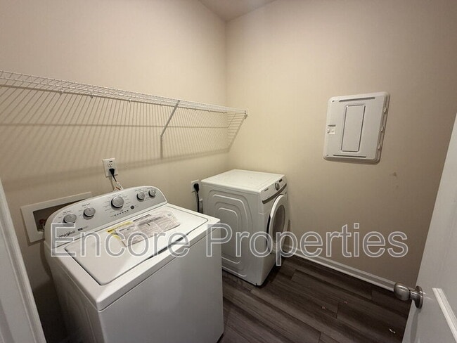 Building Photo - 3408 Ivory Blossom Ln