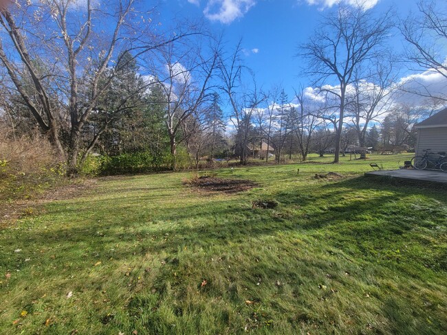 Building Photo - Gorgeous 4 bedroom ranch in Sussex!