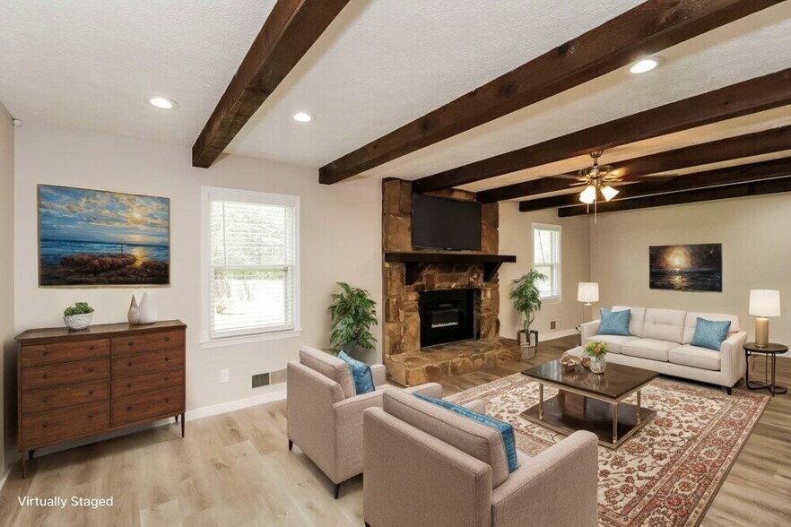 Building Photo - 35 Pine Grove Rd