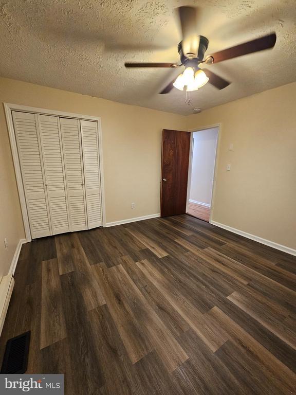 Building Photo - 310 Blue Mountain Rd