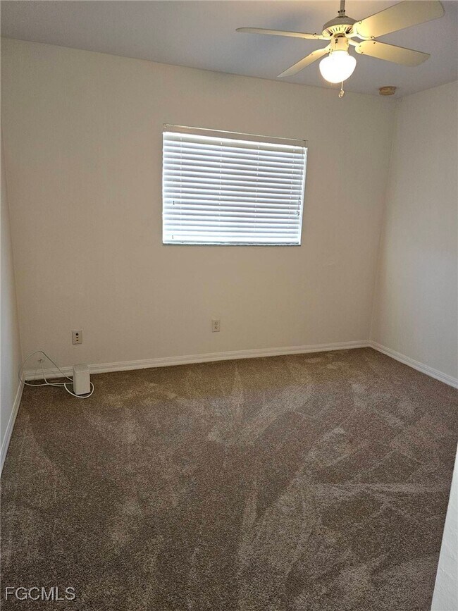 Building Photo - 1900 NW 33rd Ave